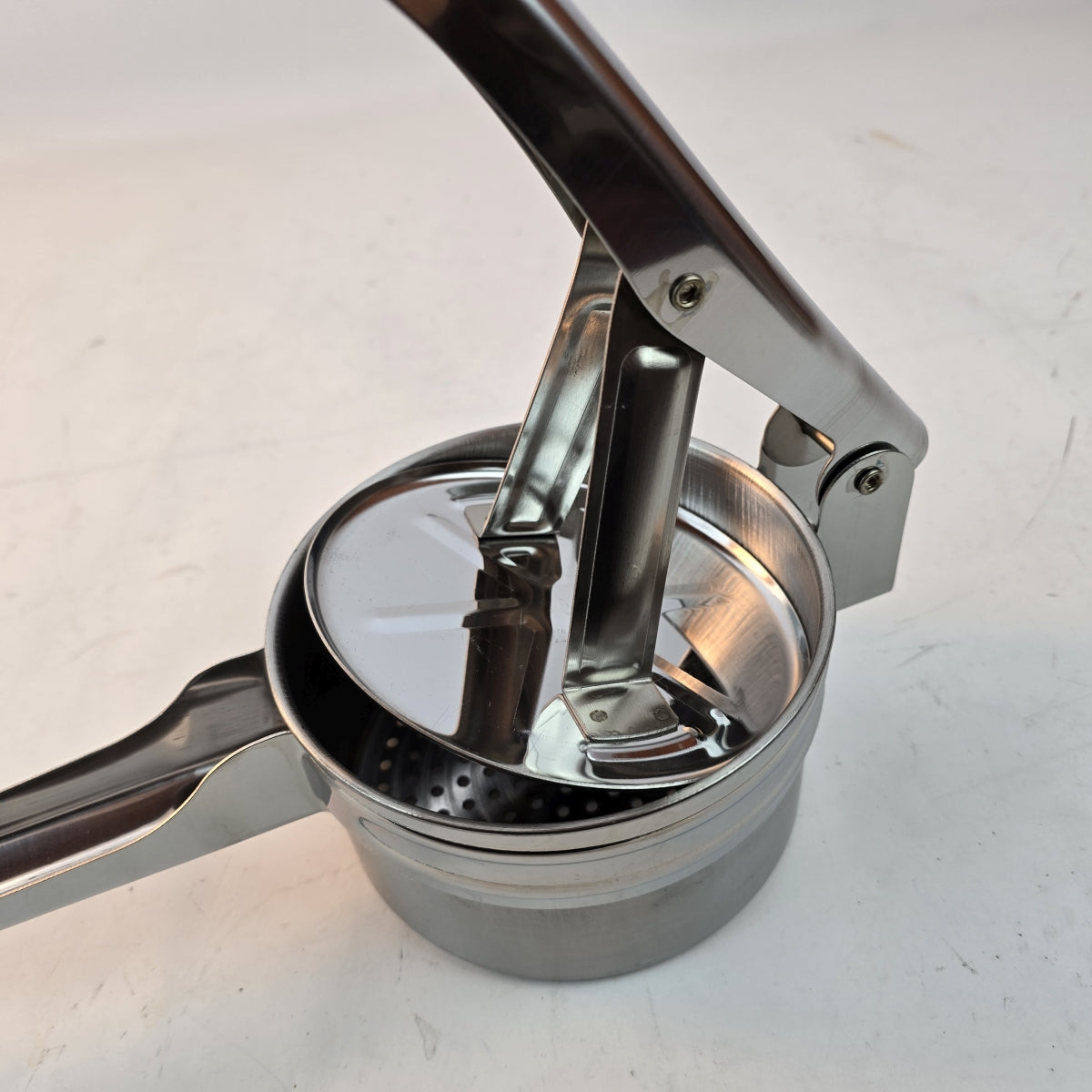 INOX preša za čvarke GK239