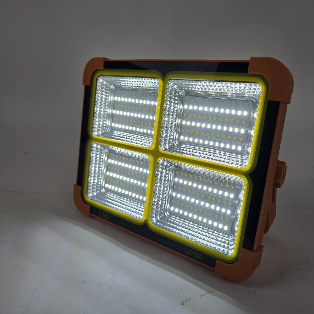 Solarna LED svjetiljka NA318