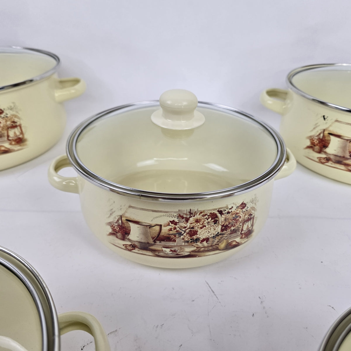 Set emajliranog posuđa - 10 dijelni set Retro