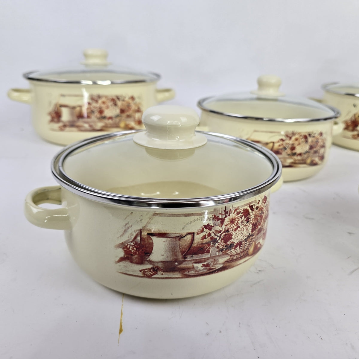 Set emajliranog posuđa - 10 dijelni set Retro