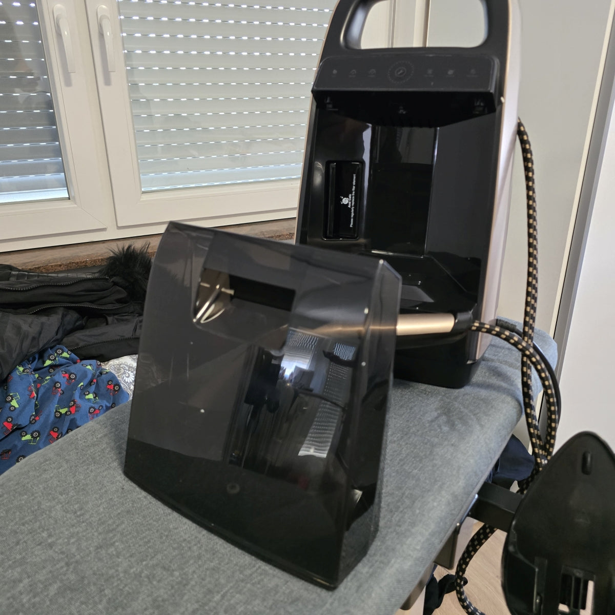 Prenosna Parna postaja 2400W GK058