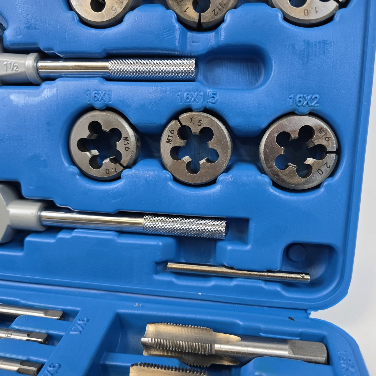 Set nareznica 110 dijelova M2–M18 BX3473
